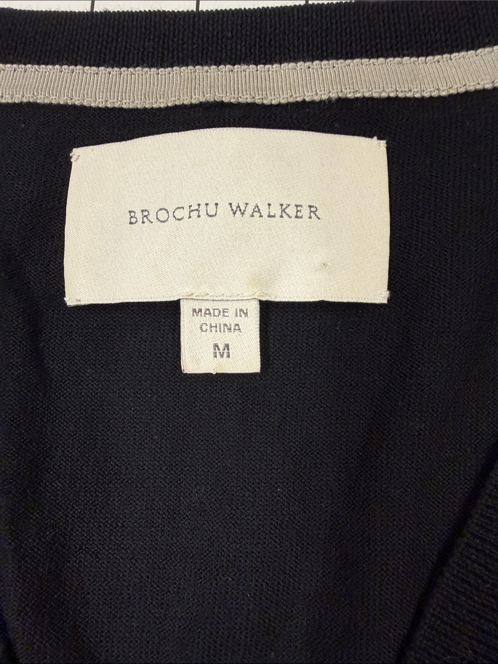 Brochu Walker 100% Wool V-Neck Pullover Sweater Black Size Medium - Picture 2 of 13